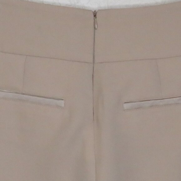 Forever 21* Women's Layered 3" High Waist Multipocketed Tan Shorts~ Size Small - Picture 10 of 10